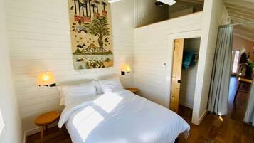 2 chambres, fer et planche à repasser, Wi-Fi gratuit, draps fournis