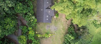 Charming 2-bedroom cabin with WiFi, in La Fortuna - Arenal Volcano, Costa Rica