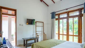 Standard Double Room, Lake View | Desk, laptop workspace, free WiFi