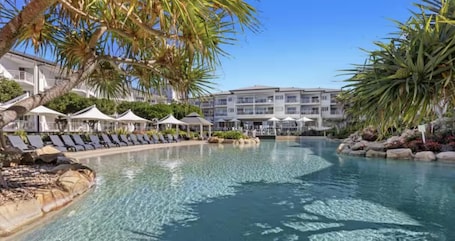 Piscine chauffée. Salt Beach 🏖️ RESORT APARTMENT KINGSCLIFF NSW