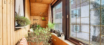 Apartment 'Retro Mit Schlossblick' with Mountain View, Shared Terrace and Wi-Fi