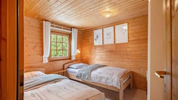 2 habitaciones, wifi gratis y ropa de cama