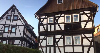 Ferienhaus 'An Der Truse' mit gemeinsamer Terrasse, privatem Garten und Wi-Fi