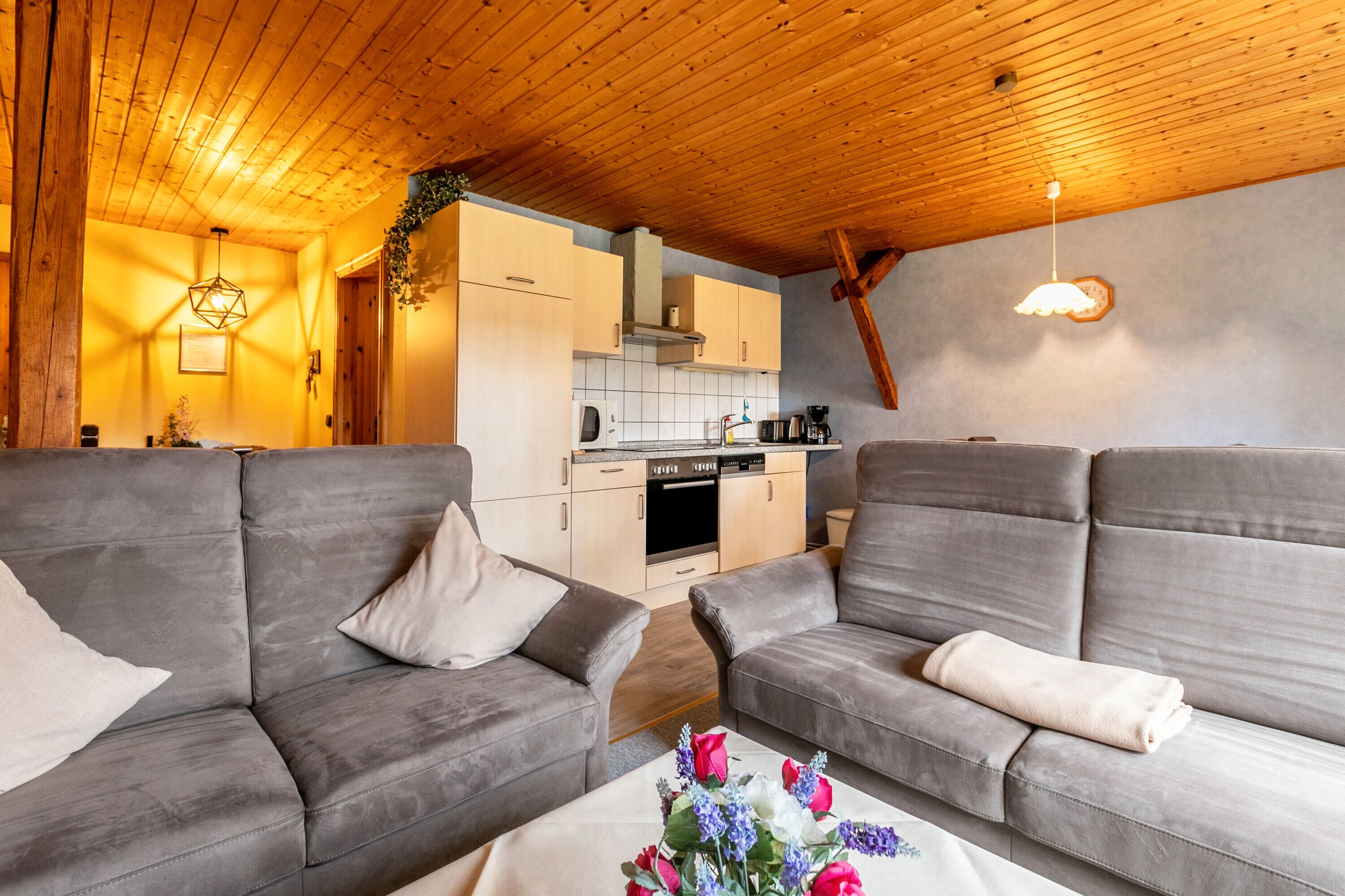 Tv och ett bordtennisbord