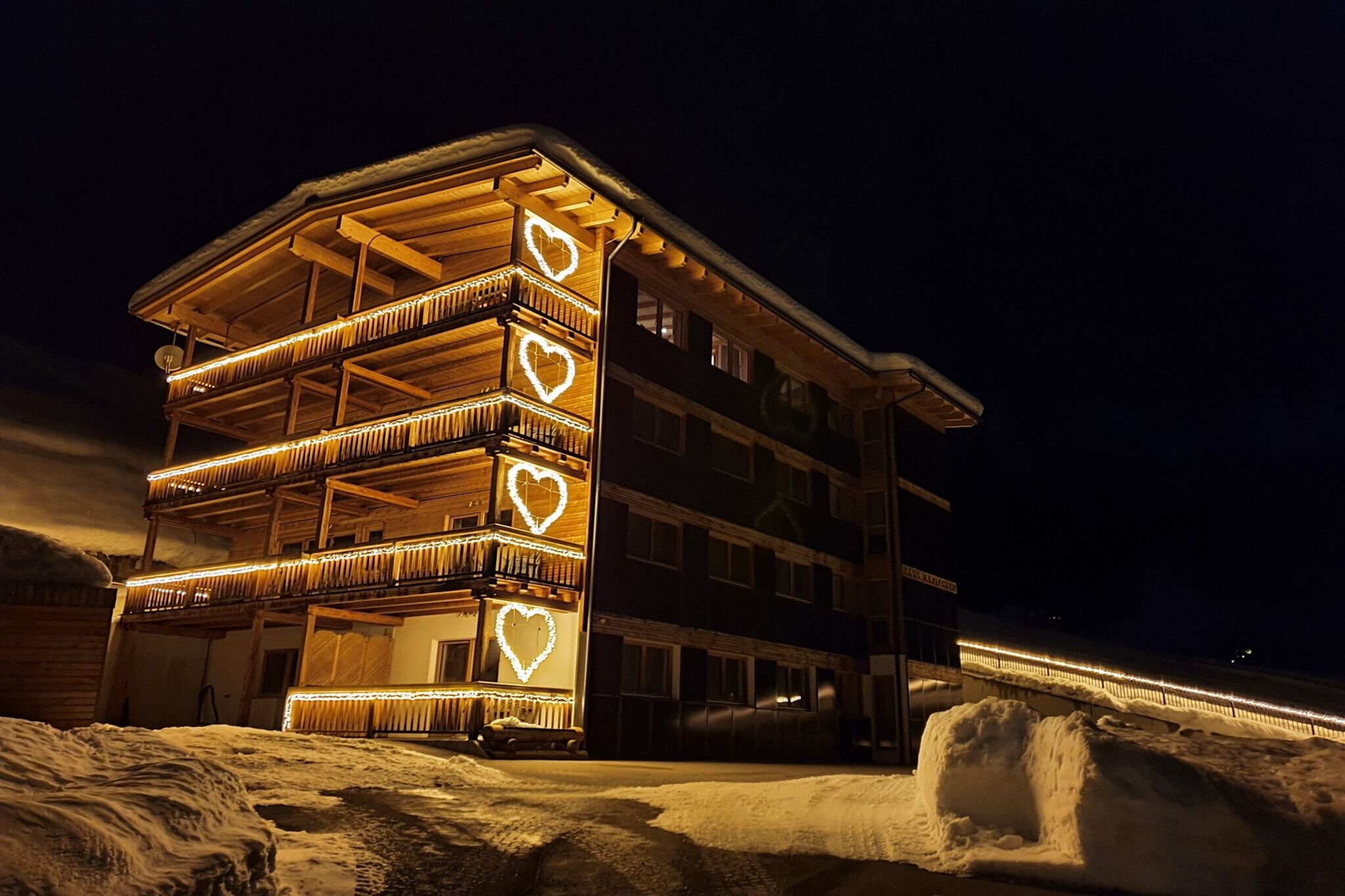Außenseite Ferienhaus [Winter]