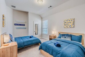 3 bedrooms, desk, iron/ironing board, WiFi