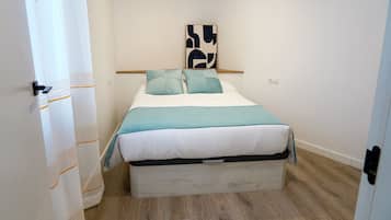 3 chambres, fer et planche Ă  repasser, Wi-Fi, draps fournis