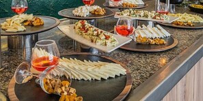 Free daily buffet breakfast - ODELIA RESORT HOTEL (Kusadasi)