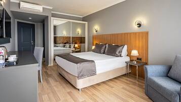 Superior Double or Twin Room, Balcony, City View | Laptop workspace, free WiFi