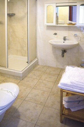 Shower - Apartment in Porto Pollo Near Sea Beach (Palau)