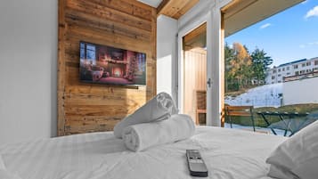 Bügeleisen/Bügelbrett, kostenloses WLAN, Bettwäsche