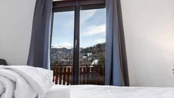 3 soverom, strykejern/-brett, reiseseng for barn og wi-fi (inkludert)