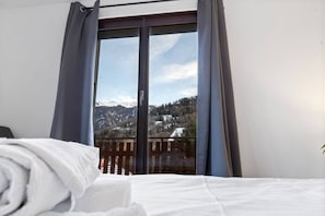 3 bedrooms, iron/ironing board, travel crib, free WiFi - Beautiful apartment with alpine view (Nendaz)