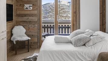 Fer et planche Ă repasser, Wi-Fi gratuit, draps fournis