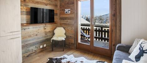 تلفزيون ذكي