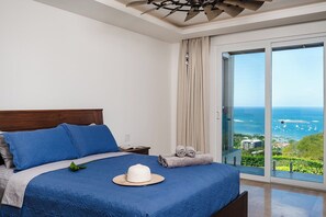 3 bedrooms, desk, free WiFi, bed sheets