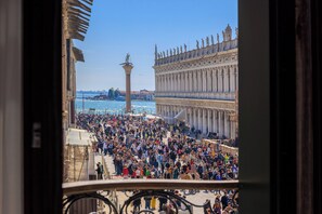 View from property - Deluxe With St. Mark's Square View (Venezia)