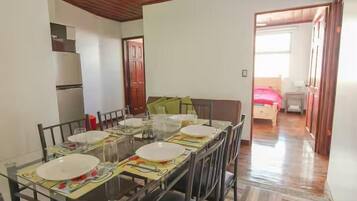 2 bedrooms, Internet