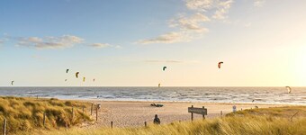 Terraced house 5 ppl, pets allowed, 10 min to beach