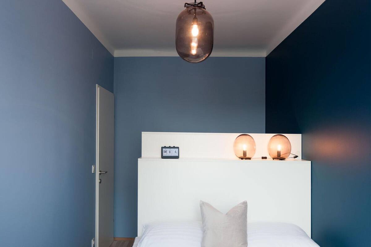 2 bedrooms