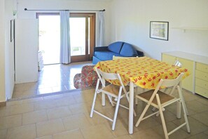 Living room - Apartment in Porto Pollo Near Sea Beach (Palau)