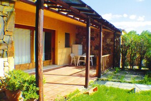 Classic House, 2 Bedrooms | Exterior - Apartment in Porto Pollo Near Sea Beach (Palau)