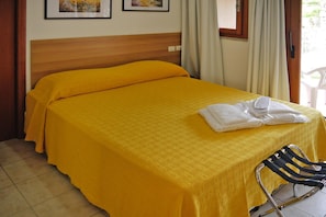 3 bedrooms, individually furnished