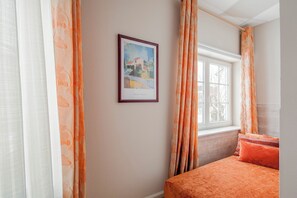 1 室のベッドルーム、WiFi、ベッドシーツ
