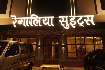 Hotel Regalia Suites