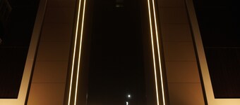 瑞格利亞套房飯店