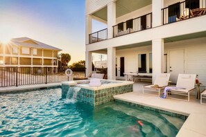 Indoor pool - Whitecap Gulf Front 6BR Beach & Pool Gem (Orange Beach)