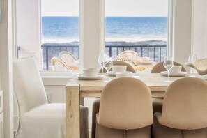 Dining - Whitecap Gulf Front 6BR Beach & Pool Gem (Orange Beach)