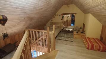 7 slaapkamers, reisbedje, wifi, beddengoed