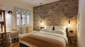 Balkonaki | 1 bedroom, desk, laptop workspace, iron/ironing board