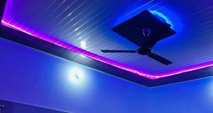 Goroomgo Milan Palace Ayodhya