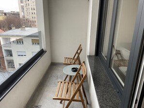 Property grounds - Very centrally located apartment. Only a 7-minute walk from the old town (Novi Sad)