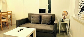 Modern & Cosy 1 bedroom flat