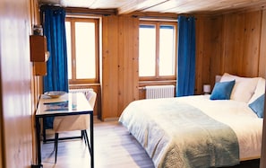 4 habitaciones, wifi y ropa de cama 