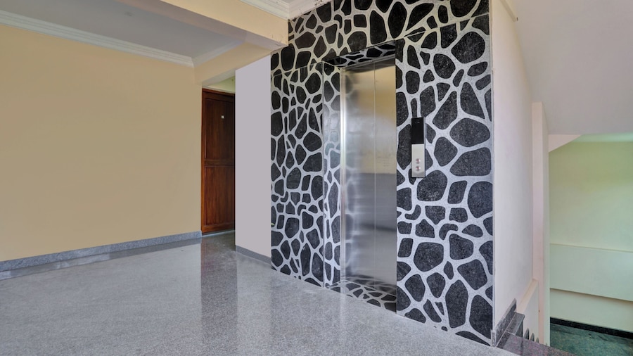 Family Castle Hotel & Restaurant