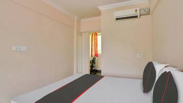 Deluxe Double Room | Desk, free WiFi