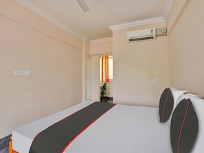 Habitación Deluxe doble | Escritorio y wifi gratis