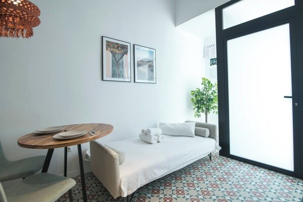 Sofacama - Comfortable Studio in Valencia (Valencia)