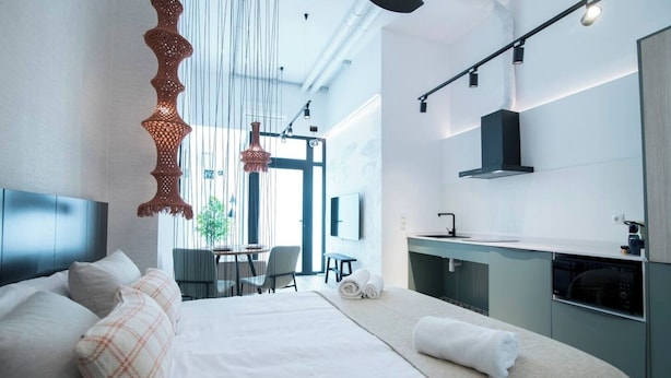 1 bedroom, iron/ironing board, WiFi, bed sheets - Comfortable Studio in Valencia (Valencia)