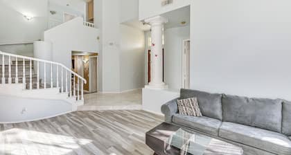13 Mi to Dtwn Riverside: Socal Family Home!