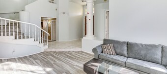 13 Mi to Dtwn Riverside: Socal Family Home!