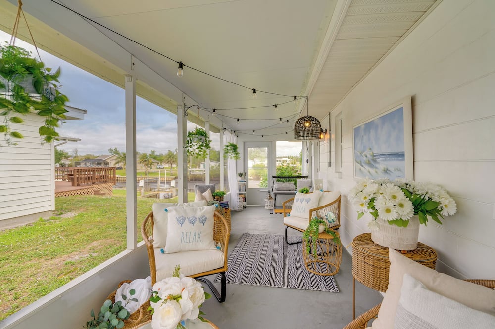 Screened Patio & Fish On-site! Punta Gorda Gem - DeSoto County, FL