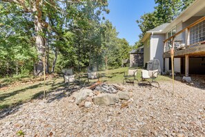 House (3 Bedrooms) | Interior - Table Rock Lake Retreat: Walk to Shore! (Eureka Springs)