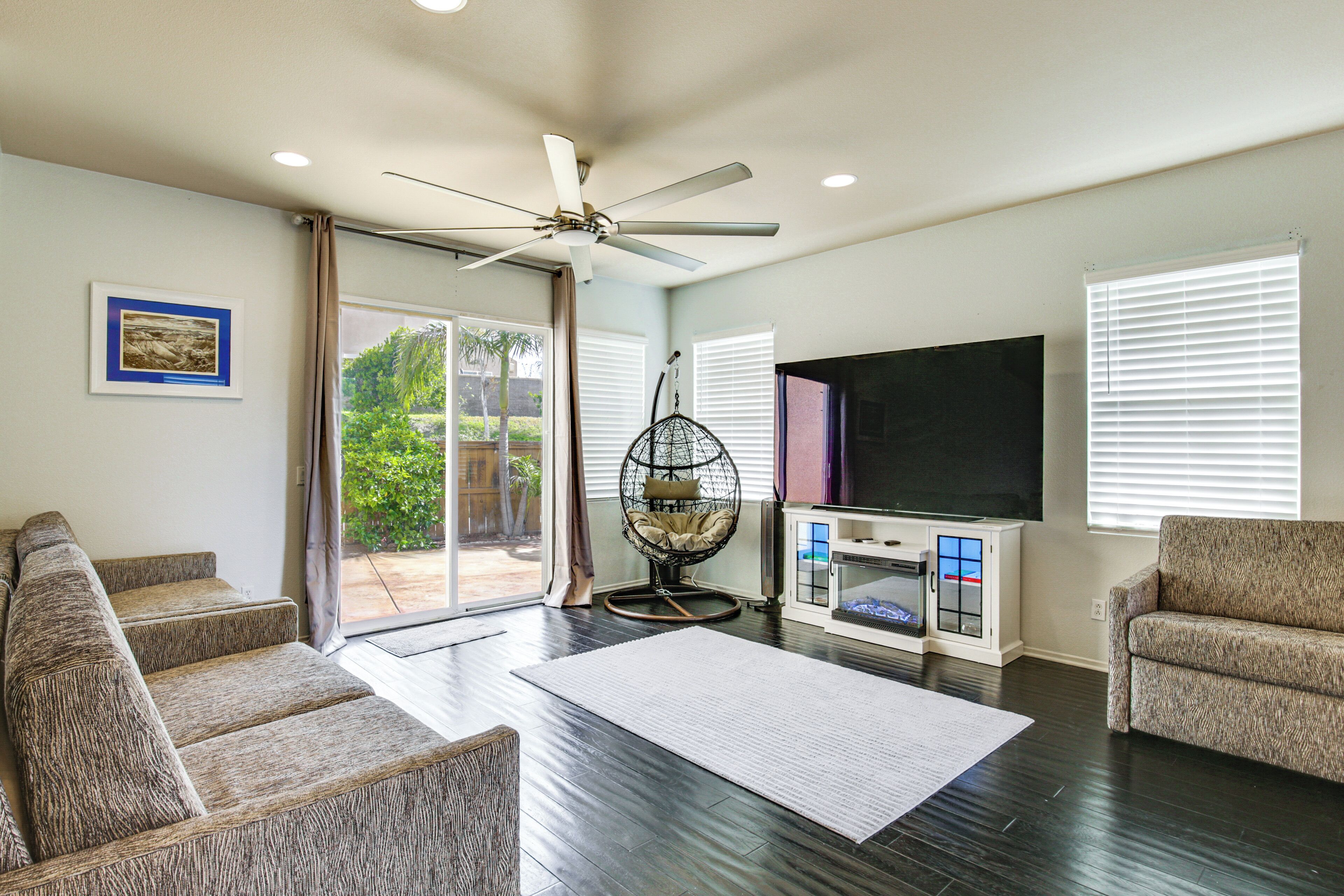 House (3 Bedrooms) | Front of property