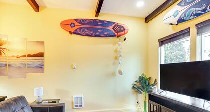 Electric Fireplace: Central Coeur D'alene Studio!