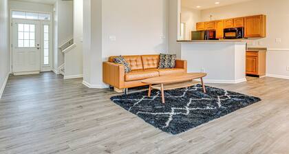 Close to Main Street: Townhome in Zionsville